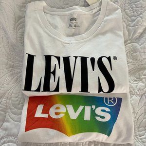 Two Levi's T Shirts - Sz. L -